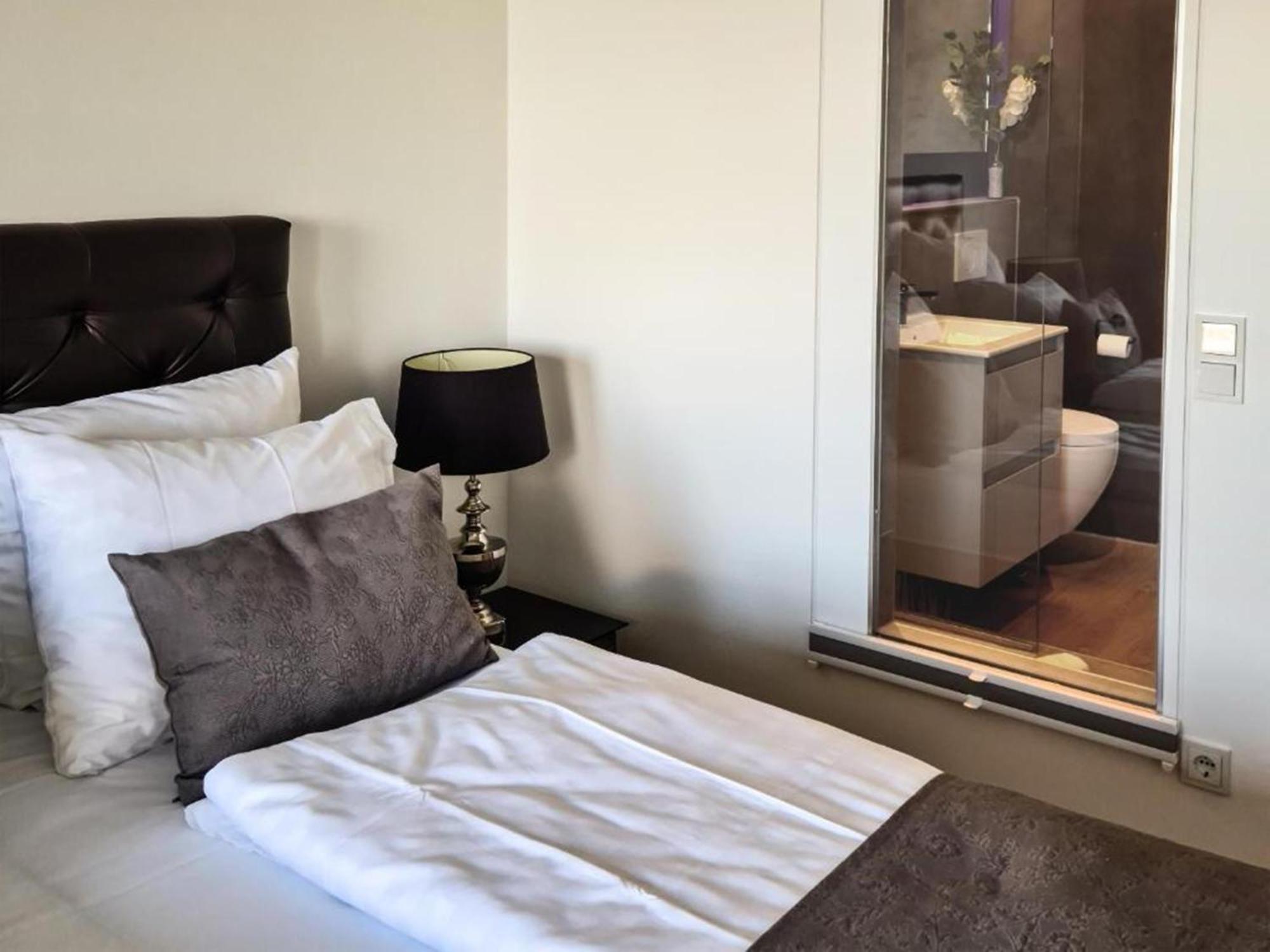 Rheinblick Apartments Кьолн Екстериор снимка